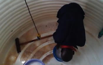 water-tank-cleaning